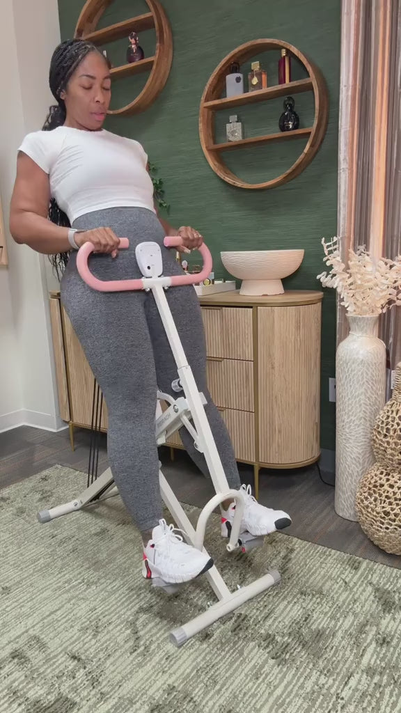 SQUAT MACHINE FOR GLUTES.